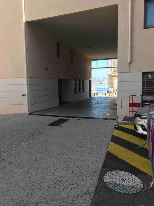 Studio Benvengudo Port La Ciotat - Appartement Et Parking Exteriör bild